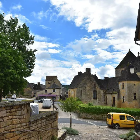 Dom wakacyjny Beautiful Holiday In Salignac-eyvigues Amid Nature Salignac Eyvigues